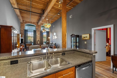 400 Mills Ave unit 305, Greenville, SC 29605 - photo 6