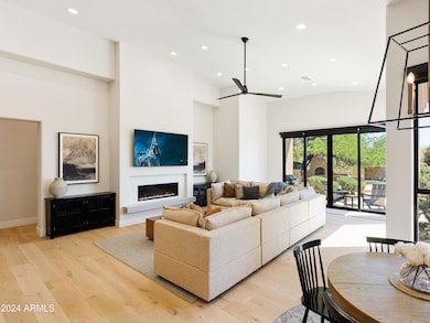 PropertyImageCo_12077ELaurelLn_WEB-23