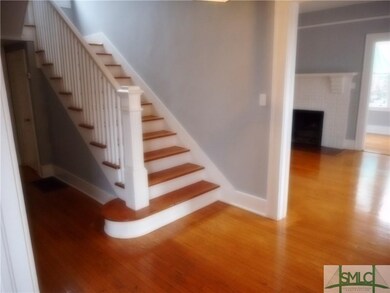 Entrance leading to dinning room and living room. 