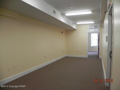 630-2nd fl Main St, Stroudsburg, PA 18360 - photo 4
