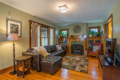 living room (2)
