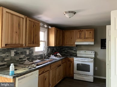 101 Mohawk Trail, Albrightsville, PA 18210 - photo 5