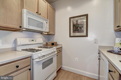 11924 Darnestown Rd, Gaithersburg, MD 20878 - photo 5