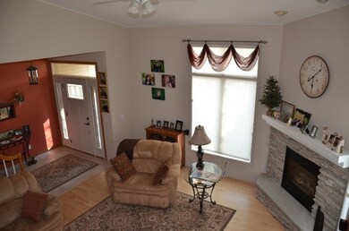 815 Liliana Terrace, Oregon, WI 53575 - photo 4