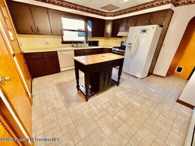 1630 Myrtle St unit 1, Scranton, PA 18510 - photo 3