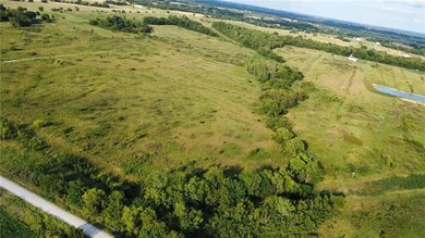 36707 Spring Valley Rd, Louisburg, KS 66053 - photo 6