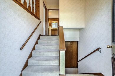 704 NW 10th St, Blue Springs, MO 64015 - photo 3