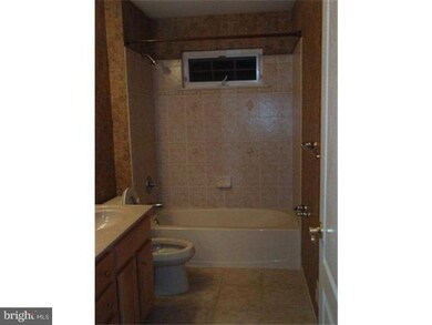 101 Maple Hill Dr, Swedesboro, NJ 08085 - photo 2