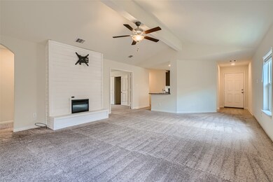 15219 Central Lakes Dr, Humble, TX 77396 - photo 6