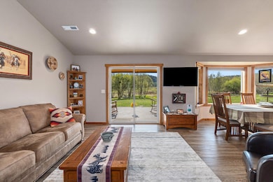 25-3016 wrights valley rd-chewelah-wa
