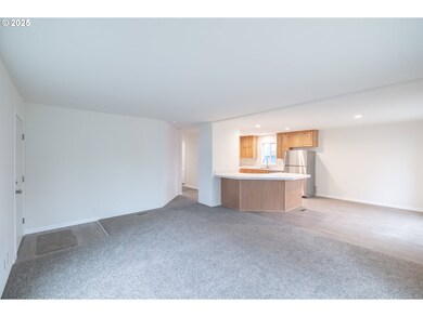 3253 Comber Ct NE, Salem, OR 97305 - photo 7