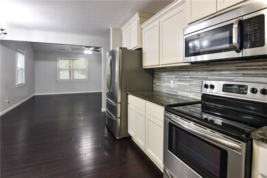 69 N Red Oak Ave, West Fork, AR 72774 - photo 7