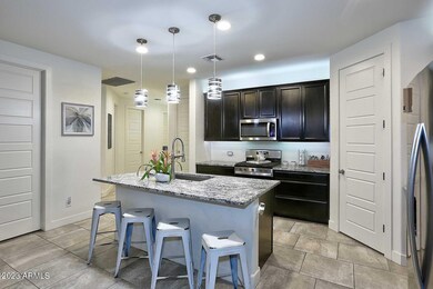 Night-Kitchen2