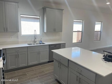 RK Lot 109 Kitchen Parker