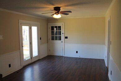 906 Greenway Rd, Jacksonville, NC 28546 - photo 6