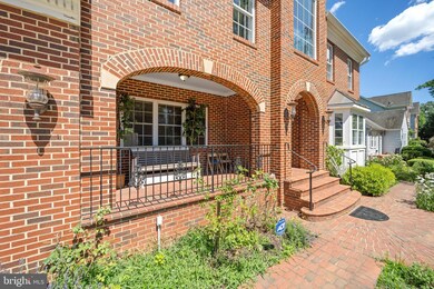 610 Highland Ave, Falls Church, VA 22046 - photo 3