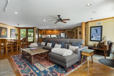 Vail Spa 501 MLS-30