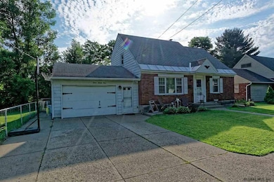 1293 Bradford St, Schenectady, NY 12306 - photo 3