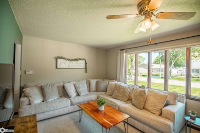 1426 E Lucas St, Algona, IA 50511 - photo 4