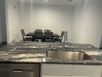 1119 Fringed Bluestar Dr, Rosharon, TX 77583 - photo 4