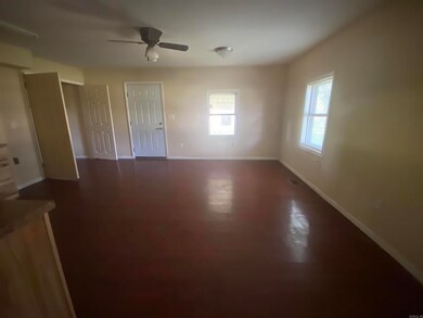 2001 S Main St, Newport, AR 72112 - photo 4