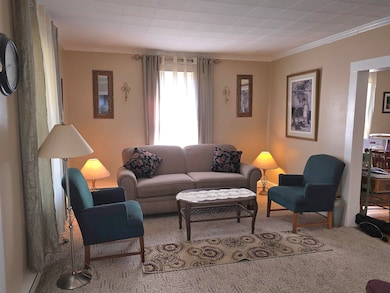 812 4th St NE, Pulaski, VA 24301 - photo 5