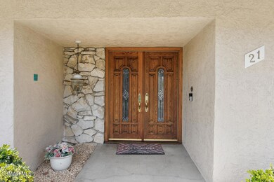 21 Westbury St Thousand Oaks-large-003-0