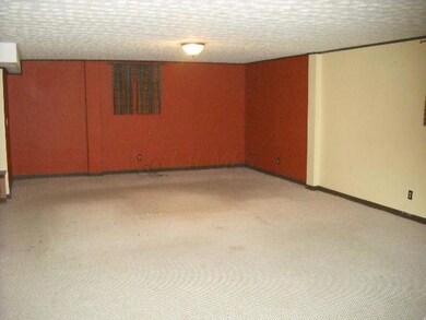 bsmt rec rm