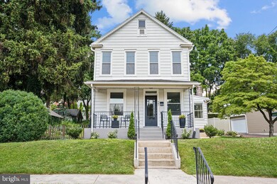 741 Walnut St, Lemoyne, PA 17043 - photo 2