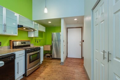 Emerson Mills unit 315, Pembroke, NH 03275 - photo 4