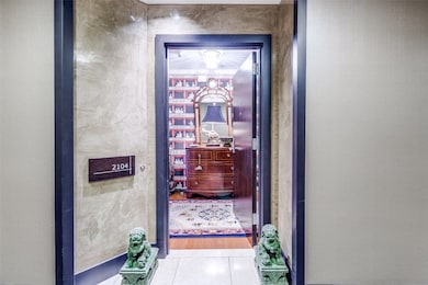 The Shelton unit 2104A, Dallas, TX 75225 - photo 2