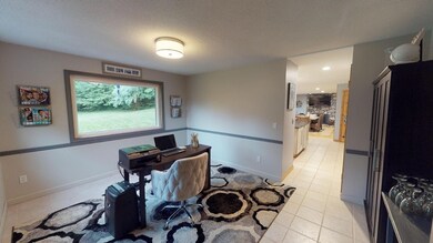 39 Nash Hill Rd, Ludlow, MA 01056 - photo 4