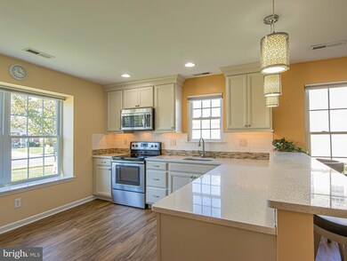 77 Knollwood Dr, Woodbury, NJ 08096 - photo 4