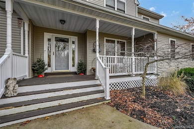 4 Apple Ln, Wading River, NY 11792 - photo 3