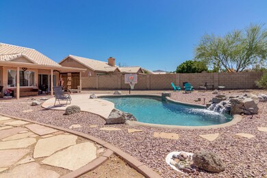 005-6113EPalmSt-Mesa-AZ-85215-small