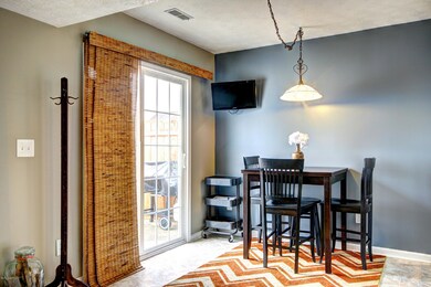 6927 Arbor Creek Dr unit 65, Louisville, KY 40228 - photo 7