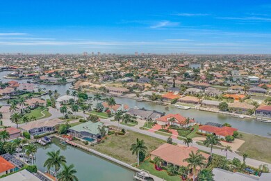 131 Channel Ct, Marco Island, FL 34145 (