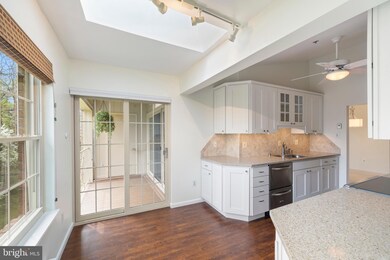 21 Rainflower Path unit 302, Sparks Glencoe, MD 21152 - photo 6