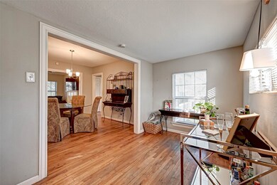 729 W 30th St, Houston, TX 77018 - photo 6