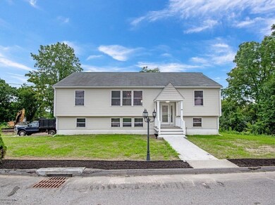 46 Valley View Ln, Worcester, MA 01604 - photo 2