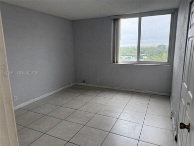 9001 SW 77th Ave unit C709, Miami, FL 33156 - photo 6