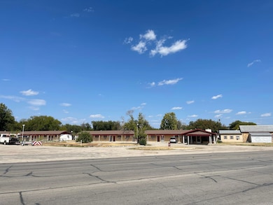 1520 Main St, Junction, TX 76849 - photo 3