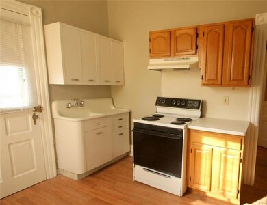 510 N 6th St unit 2, Allentown, PA 18102 - photo 6