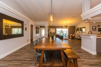 stacy-johnson-via-del-lago-2020-tom-leig