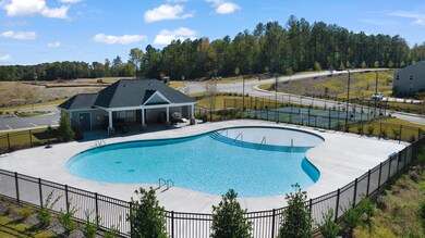 The Estates at Deer Hollow community upd