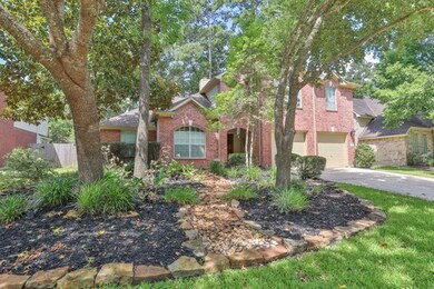 If you have a green thumb this front yard is for you!!!