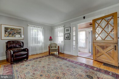 709 Blakeley Rd, Wallingford, PA 19086 - photo 2