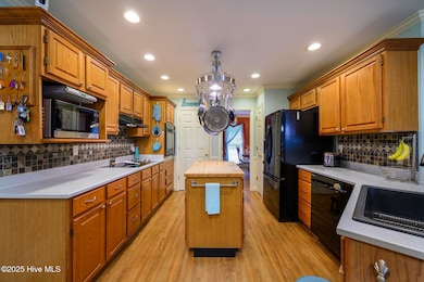 Spacious Kitchen