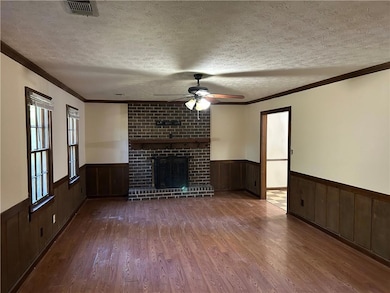 1530 Oleander Ln SW, Lilburn, GA 30047 - photo 5