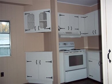 42 Adams Rd unit 63, Greenfield, MA 01301 - photo 7